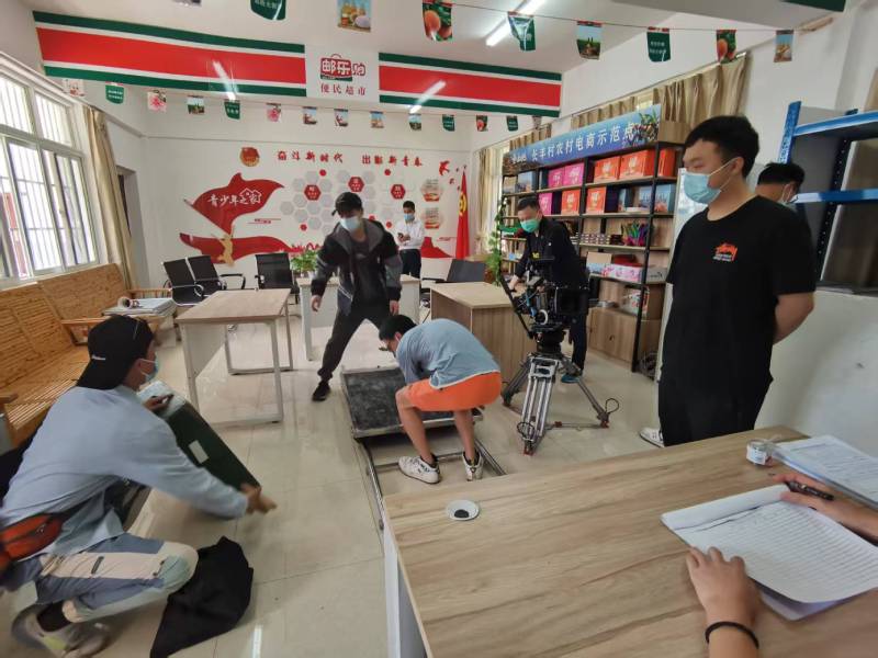 宁都县广告片拍摄公司：极简主义践行者，少即是多的视觉哲学